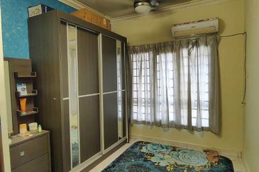 Pangsapuri Seroja Bukit Jelutong