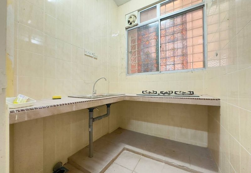 Pangsapuri Seroja Bukit Jelutong