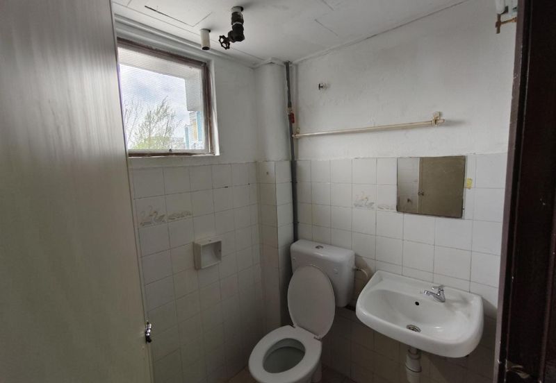 Subang Perdana Goodyear Court 1