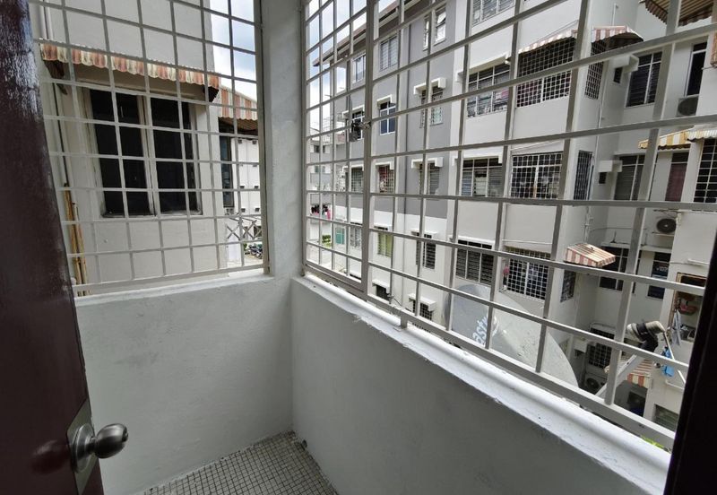 Subang Perdana Goodyear Court 1