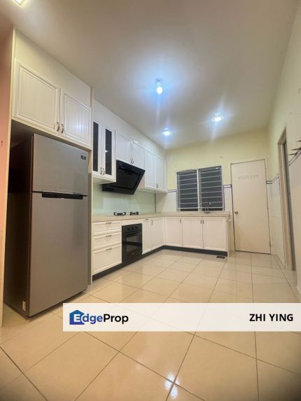 Landed Town House Taman Tasik Puchong for sale , Selangor, Puchong