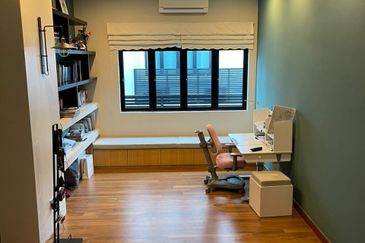 Akira @ 16 Sierra (Sierra 9)