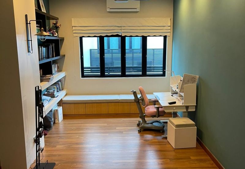 Akira @ 16 Sierra (Sierra 9)