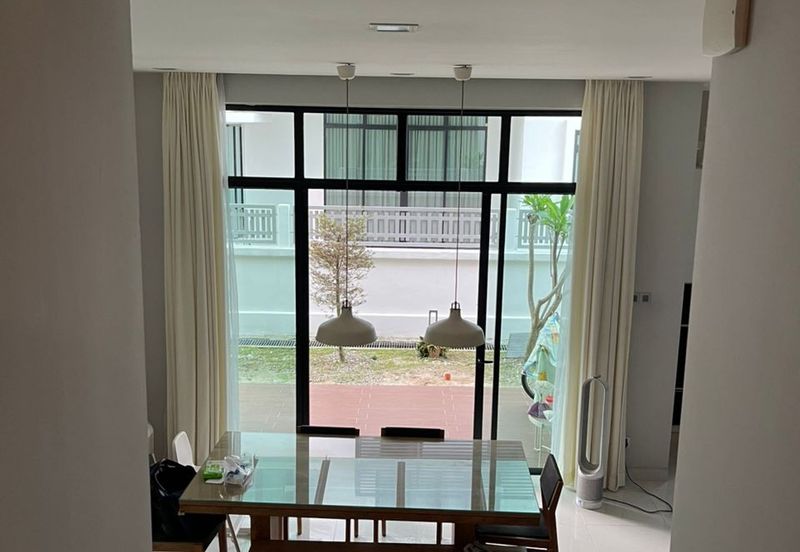 Akira @ 16 Sierra (Sierra 9)