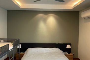 Akira @ 16 Sierra (Sierra 9)