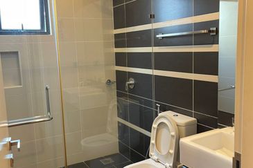 Akira @ 16 Sierra (Sierra 9)