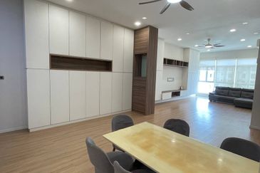 Amaya Saujana, Saujana Subang