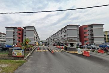 Rumah Pangsa Impian, Bandar Saujana Putra