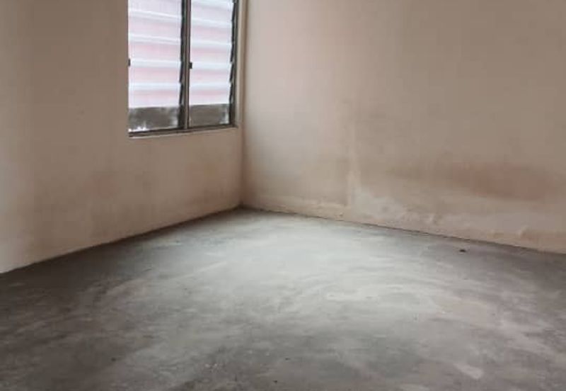 Rumah Pangsa Impian, Bandar Saujana Putra