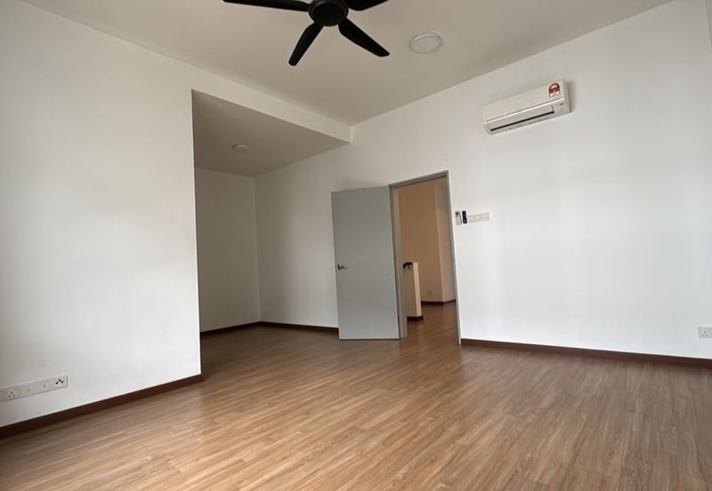 Tropicana Aman Bayan Residences