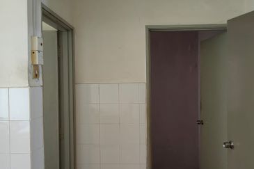 Taman Saujana Puchong