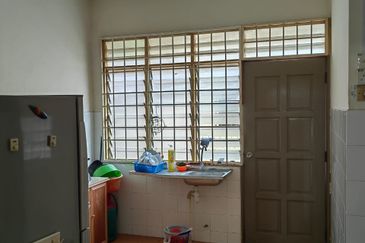 Taman Saujana Puchong