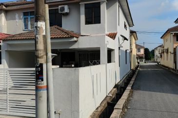 Taman Saujana Puchong