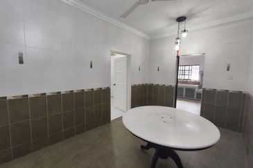 Jalan Muda Meru Klang 2 Double Storey House for Sale