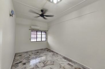 Jalan Muda Meru Klang 2 Double Storey House for Sale