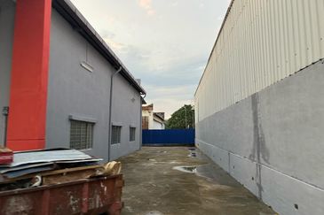 1 Storey Semi Detached Factory In Nilai