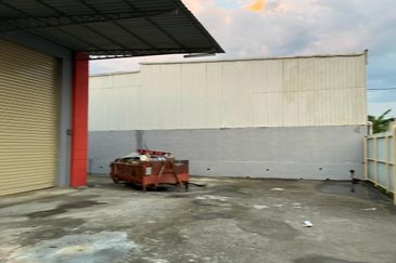 1 Storey Semi Detached Factory In Nilai