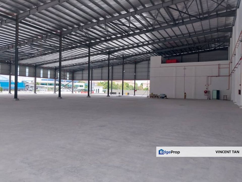 New Detached Factory( showrooms ) in Nilai 3, Easy Access From Highway , Negeri Sembilan, Nilai