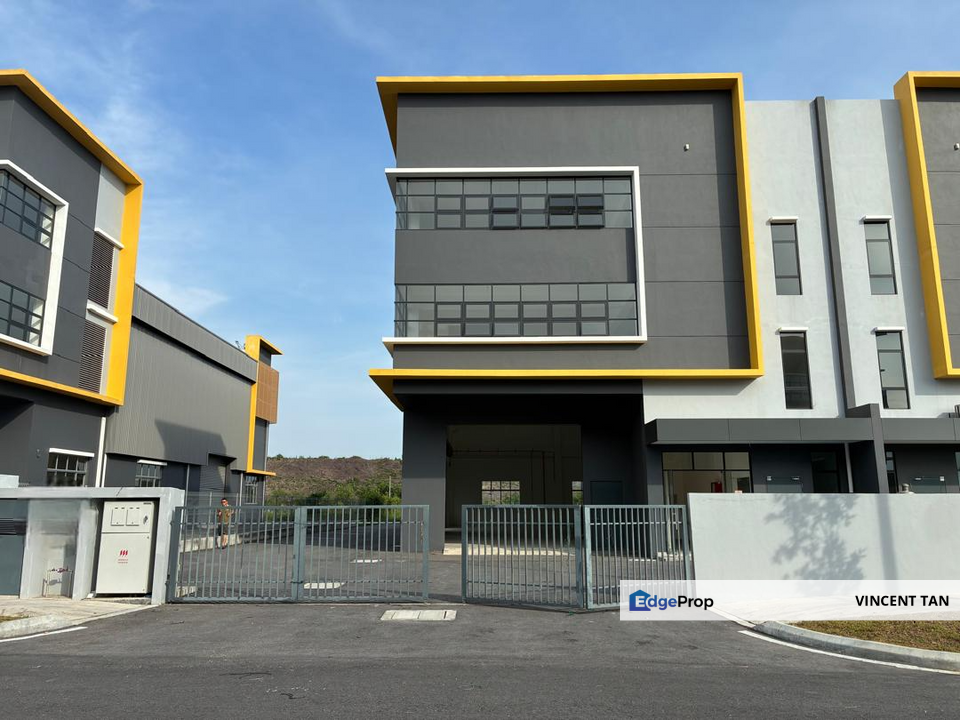 (Facing Highway ,Good Exposure ) Detached Factory in XME Business Park, Negeri Sembilan, Nilai