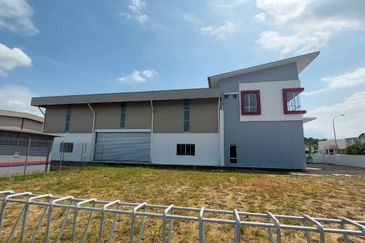 Corner Lot 2 Storey Semi Detached Factory In Nilai,Nilai 2,Nilai3,Arab Malaysian Industrial Park,Pajam,Mantin,Taman Semarak