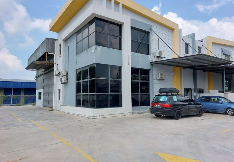 Lekas 32 Industrial Park