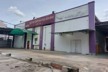 1 Storey Semi Detached Factory In Nilai