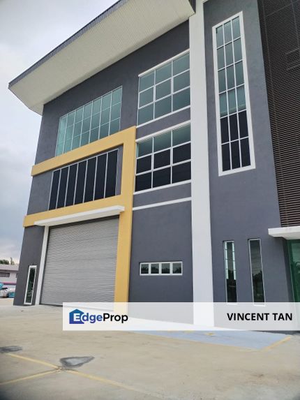 3 Storey SEmi Detached Factory in Sepang,Olak Lempit, Dengkil, KLIA,, Selangor, Sepang