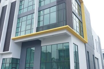 Cipta Industrial Park @ Serenia City