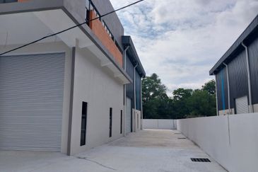 Nilai 2 Industrial Park