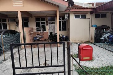 Rumah Teres 1 tingkat di Gurun, Kedah ( Murah )