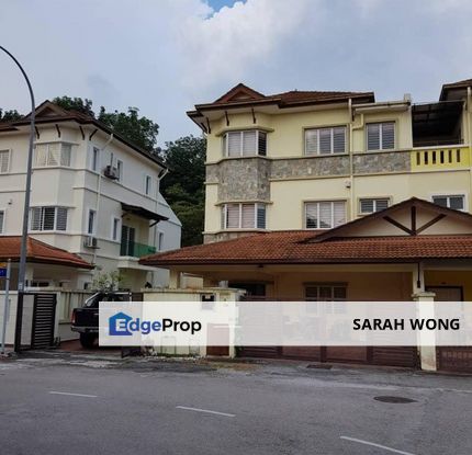 [FOR SALE] Hilltop 3-Storey Semi-D  🔸 Location : Seri Aman Heights, Sungai Buloh 🔸 Asking Price : RM 1.28 Mil (Negotiable), Selangor, Sungai Buloh