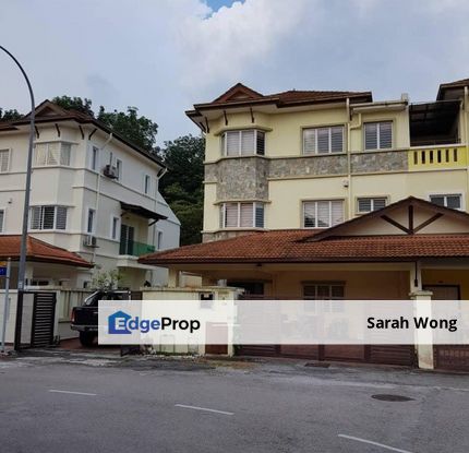 [FOR SALE] Hilltop 3-Storey Semi-D  🔸 Location : Seri Aman Heights, Sungai Buloh 🔸 Asking Price : RM 1.28 Mil (Negotiable), Selangor, Sungai Buloh