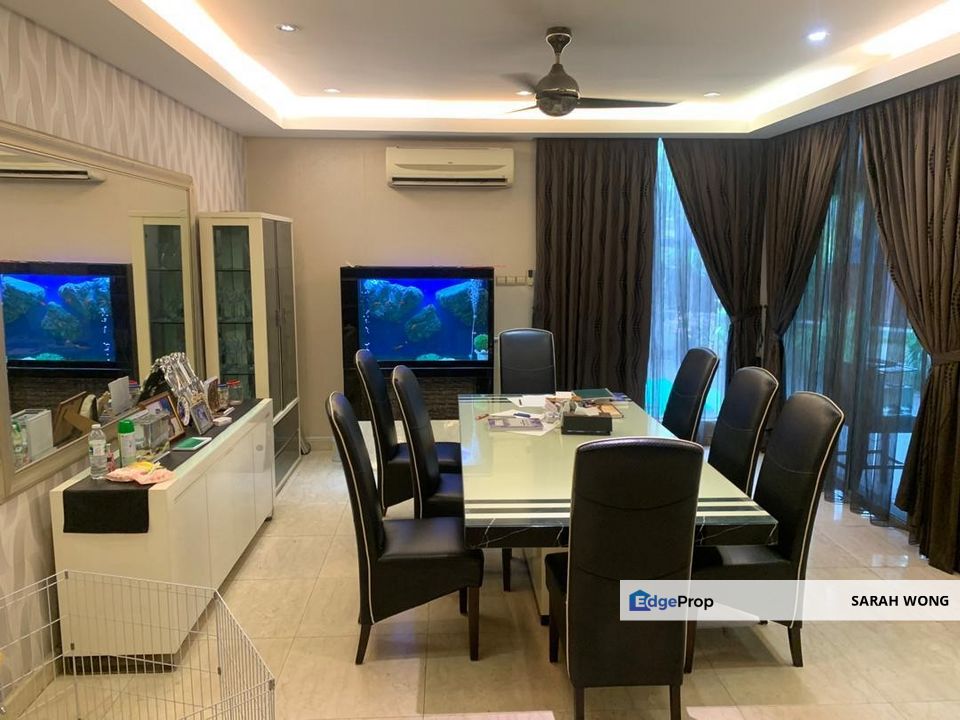 Fully Furnished Semi-D @ Rawang with kitchen extension , Selangor, Rawang