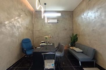 Warehouse Near Jalan Pegawai Alor Setar For Rent