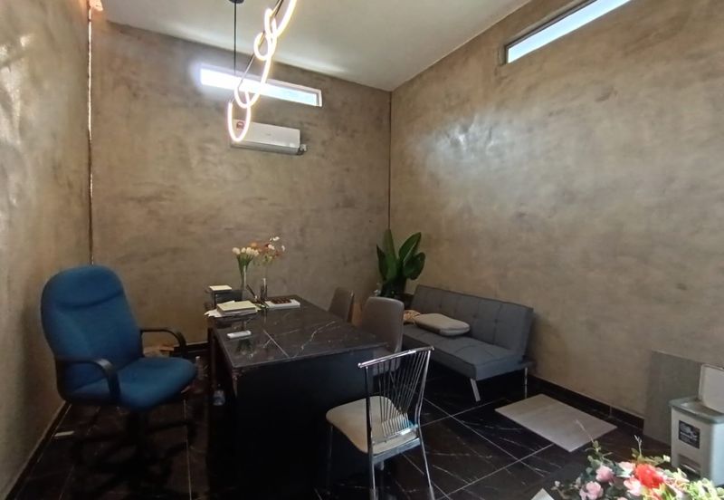 Warehouse Near Jalan Pegawai Alor Setar For Rent