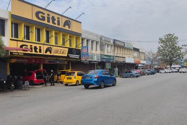 Pekan Simpang Kuala