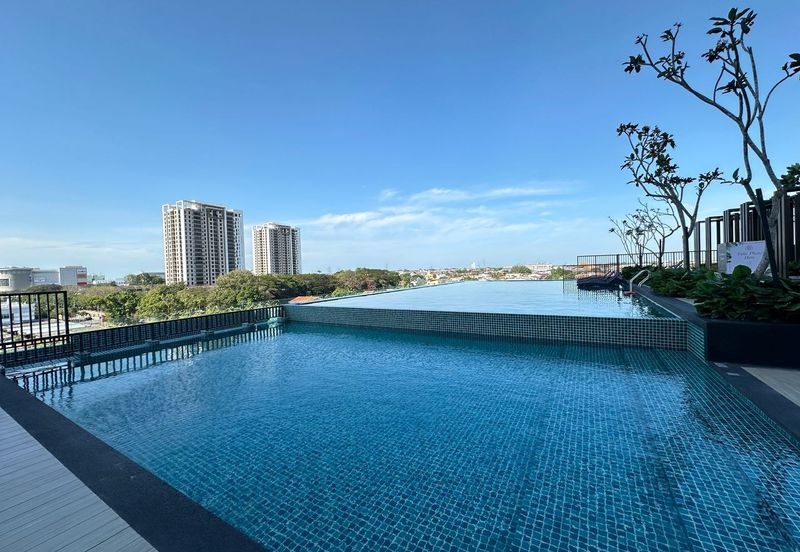 Walking Distance to Aman Central D’Aman Residence Condominium For Rent