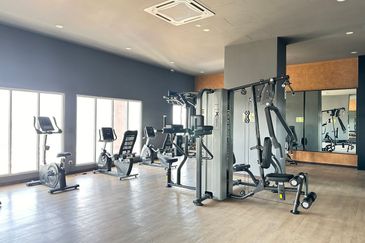 Walking Distance to Aman Central D’Aman Residence Condominium For Rent