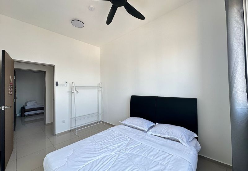 Walking Distance to Aman Central D’Aman Residence Condominium For Rent