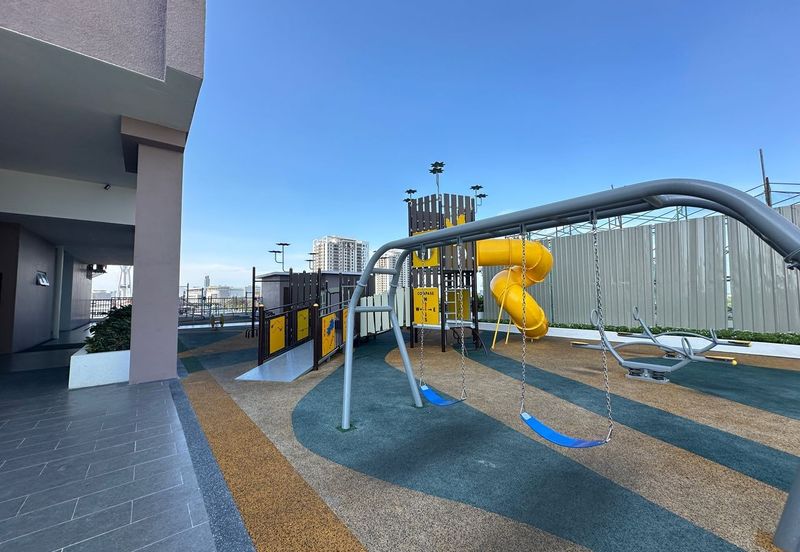 Walking Distance to Aman Central D’Aman Residence Condominium For Rent