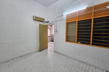 Lorong Merpati