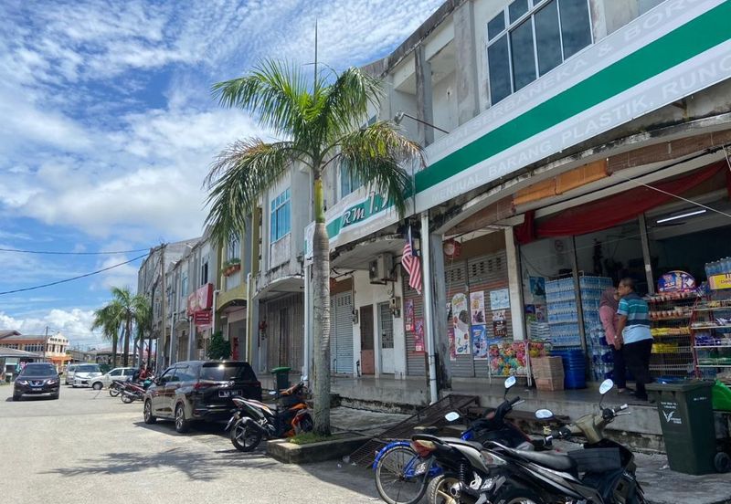 Double Storey Shoplot Kompleks Sri Putra Kuala Kedah For Sale