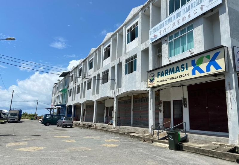 Double Storey Shoplot Kompleks Sri Putra Kuala Kedah For Sale