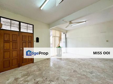Double Storey Terrace Taman Sultan Badlishah at Jalan Pegawai For Sale, Kedah, Alor Setar