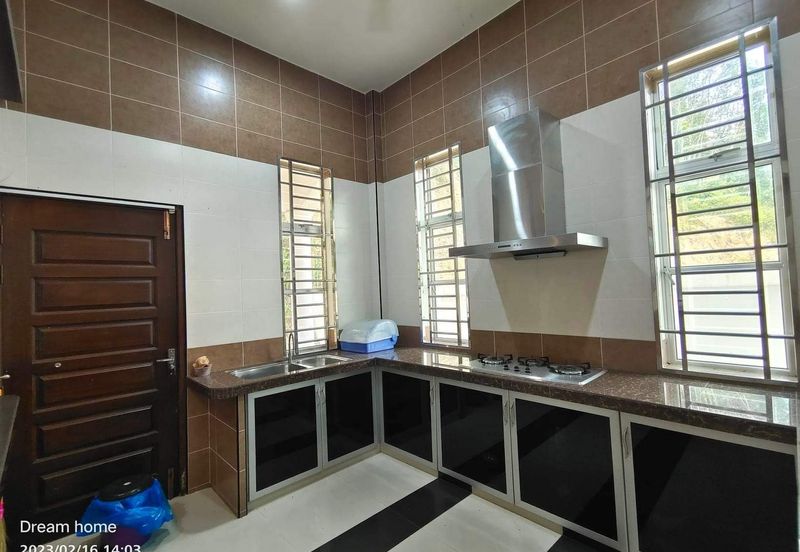 3 Storey Bungalow Darulaman Golf & Country Resort Jitra For Sale