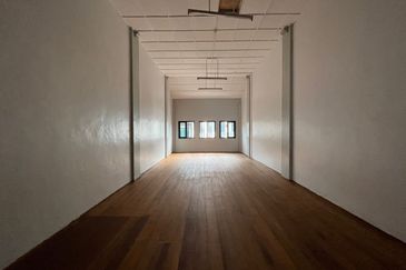 Double Storey Shoplot at Pekan Cina Alor Setar For Rent