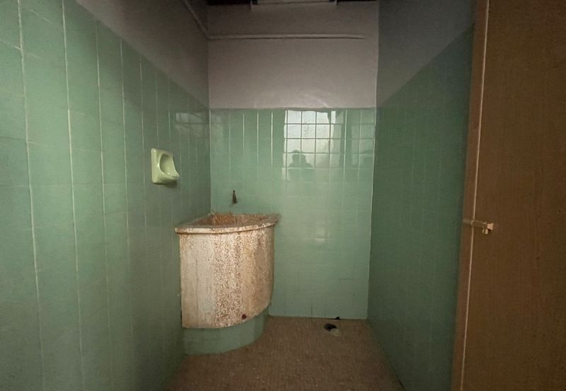 Double Storey Shoplot at Pekan Cina Alor Setar For Rent