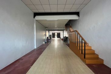 Double Storey Shoplot at Pekan Cina Alor Setar For Rent