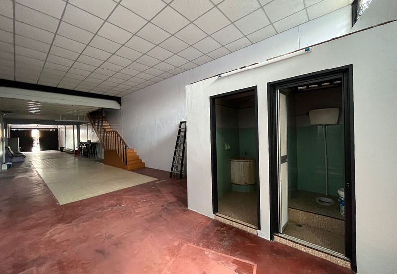 Double Storey Shoplot at Pekan Cina Alor Setar For Rent