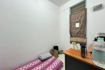 Flat Taman Derga Perdana Jalan Datuk Kumbar Alor Setar For Sale